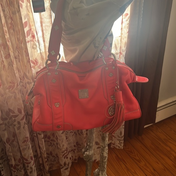 Authentic MCM Purse (NWOT) - Picture 4 of 13